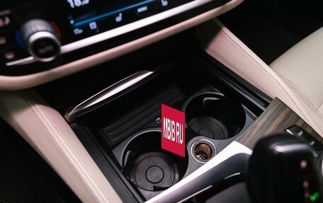 BMW 5 серия, 2019 год, 2 650 000 рублей, 34 фотография