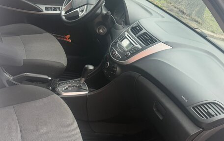 Hyundai Solaris II рестайлинг, 2012 год, 795 000 рублей, 11 фотография