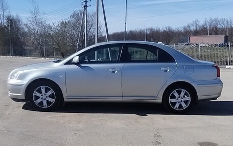 Toyota Avensis III рестайлинг, 2005 год, 750 000 рублей, 8 фотография