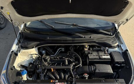 Hyundai Solaris II рестайлинг, 2018 год, 800 000 рублей, 18 фотография