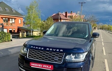 Land Rover Range Rover IV рестайлинг, 2017 год, 3 900 000 рублей, 3 фотография