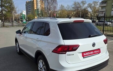 Volkswagen Tiguan II, 2017 год, 2 100 000 рублей, 2 фотография