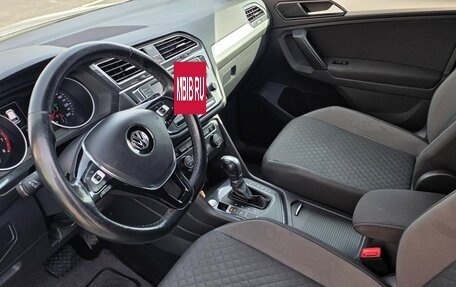 Volkswagen Tiguan II, 2017 год, 2 100 000 рублей, 7 фотография