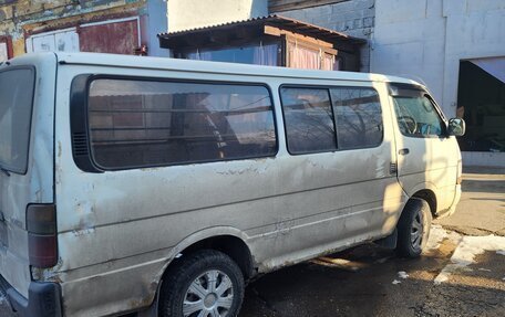 Toyota HiAce H100, 2000 год, 280 000 рублей, 4 фотография