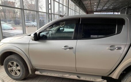 Mitsubishi L200 IV рестайлинг, 2015 год, 1 059 300 рублей, 3 фотография