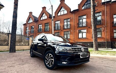 Volkswagen Tiguan II, 2019 год, 2 800 000 рублей, 8 фотография