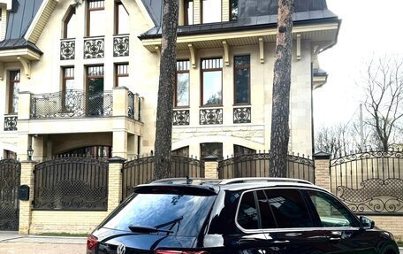 Volkswagen Tiguan II, 2019 год, 2 800 000 рублей, 17 фотография