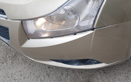 Chevrolet Cruze II, 2010 год, 237 000 рублей, 8 фотография