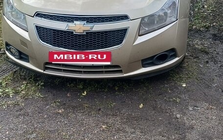 Chevrolet Cruze II, 2010 год, 237 000 рублей, 5 фотография