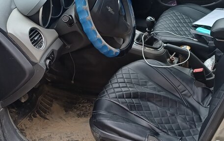 Chevrolet Cruze II, 2010 год, 237 000 рублей, 13 фотография