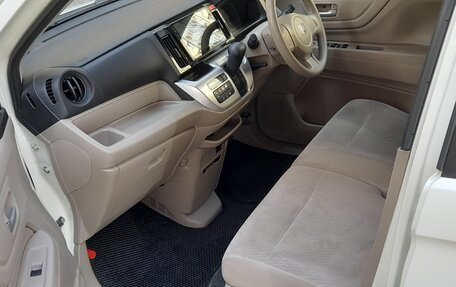 Honda N-WGN I рестайлинг, 2014 год, 717 000 рублей, 9 фотография