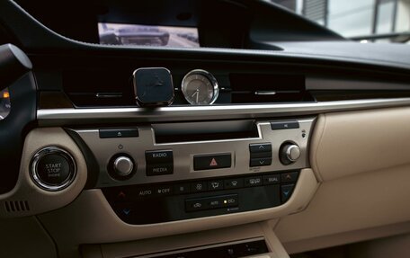 Lexus ES VII, 2015 год, 1 495 000 рублей, 22 фотография