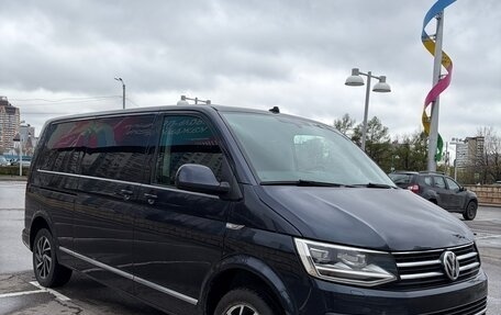 Volkswagen Caravelle T6 рестайлинг, 2019 год, 3 200 000 рублей, 2 фотография