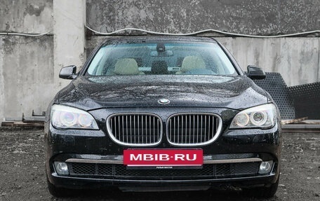 BMW 7 серия, 2011 год, 1 730 000 рублей, 2 фотография