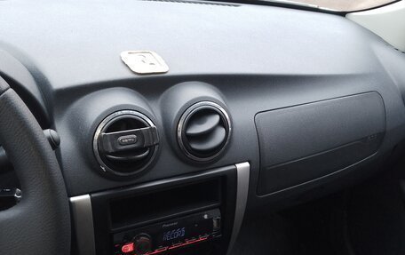 Nissan Almera, 2018 год, 450 000 рублей, 17 фотография