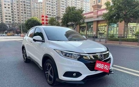 Honda Vezel, 2022 год, 1 354 006 рублей, 3 фотография