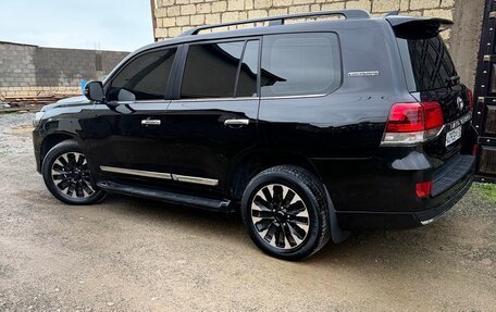 Toyota Land Cruiser 200, 2016 год, 4 450 000 рублей, 3 фотография