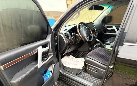 Toyota Land Cruiser 200, 2016 год, 4 450 000 рублей, 13 фотография