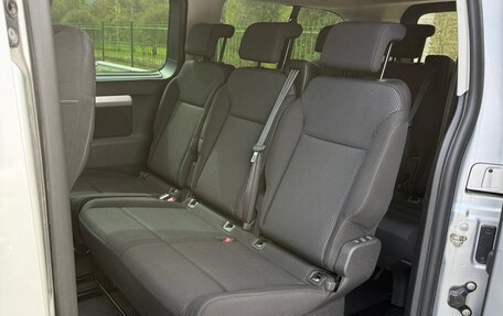 Peugeot Traveller I, 2021 год, 3 300 000 рублей, 9 фотография