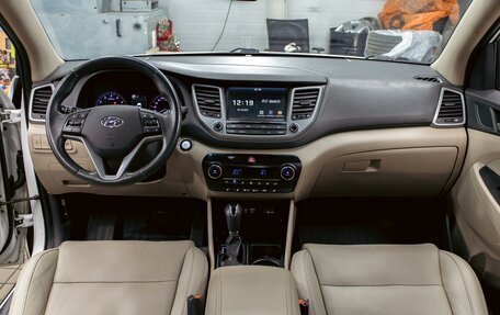 Hyundai Tucson III, 2018 год, 1 495 000 рублей, 16 фотография