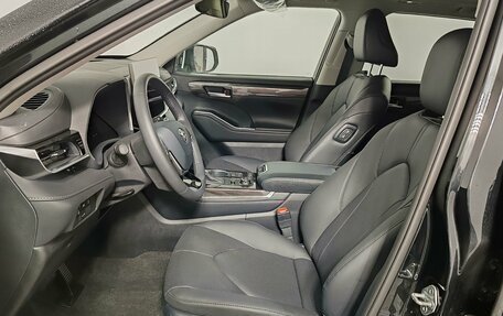 Toyota Highlander, 2026 год, 6 390 000 рублей, 12 фотография