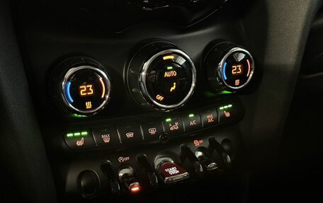 MINI Hatch, 2016 год, 1 400 000 рублей, 16 фотография