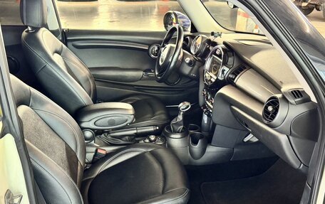 MINI Hatch, 2016 год, 1 400 000 рублей, 21 фотография