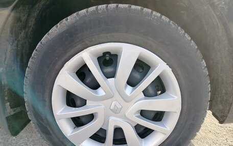 Renault Logan II, 2021 год, 1 085 000 рублей, 12 фотография