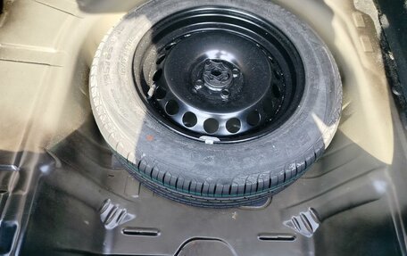 Renault Logan II, 2021 год, 1 085 000 рублей, 27 фотография