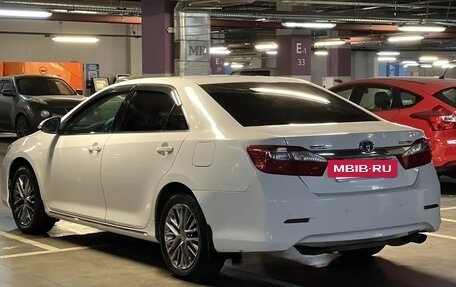 Toyota Camry, 2012 год, 1 820 000 рублей, 3 фотография