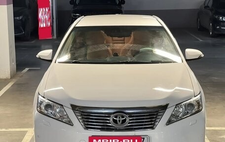 Toyota Camry, 2012 год, 1 820 000 рублей, 2 фотография