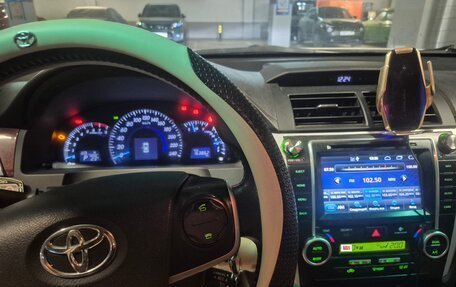 Toyota Camry, 2012 год, 1 820 000 рублей, 20 фотография