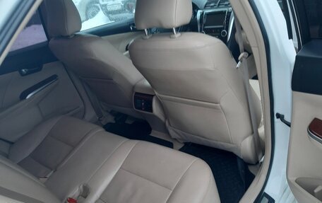 Toyota Camry, 2012 год, 1 820 000 рублей, 18 фотография