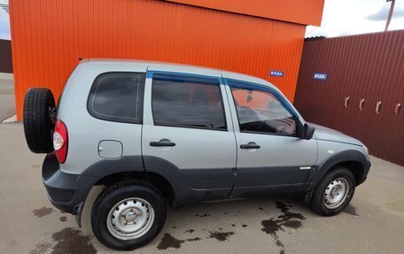 Chevrolet Niva I рестайлинг, 2014 год, 650 000 рублей, 5 фотография