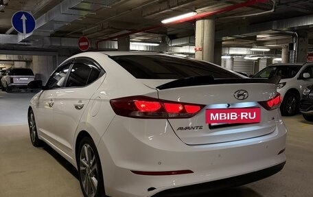 Hyundai Avante, 2018 год, 1 200 000 рублей, 5 фотография