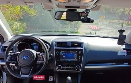 Subaru Outback IV рестайлинг, 2018 год, 3 500 000 рублей, 17 фотография