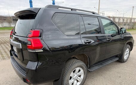 Toyota Land Cruiser Prado 150 рестайлинг 2, 2018 год, 4 190 000 рублей, 7 фотография