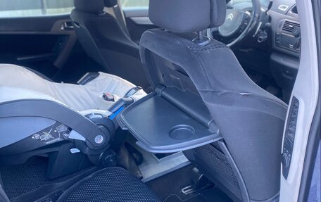 Citroen C4 Picasso II рестайлинг, 2007 год, 300 000 рублей, 10 фотография