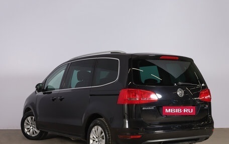Volkswagen Sharan II, 2013 год, 1 399 000 рублей, 5 фотография