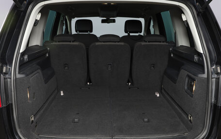 Volkswagen Sharan II, 2013 год, 1 399 000 рублей, 17 фотография