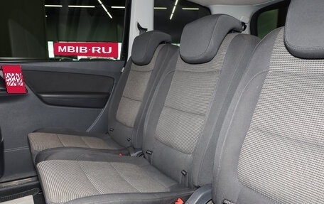 Volkswagen Sharan II, 2013 год, 1 399 000 рублей, 16 фотография