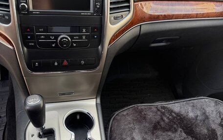 Jeep Grand Cherokee, 2011 год, 1 980 000 рублей, 28 фотография