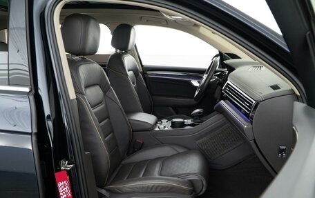 Volkswagen Touareg III, 2019 год, 4 296 900 рублей, 8 фотография