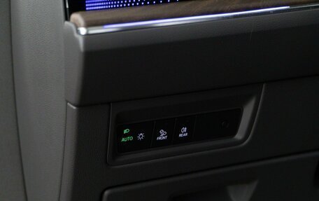 Volkswagen Touareg III, 2019 год, 4 296 900 рублей, 19 фотография