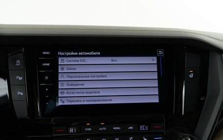 Volkswagen Touareg III, 2019 год, 4 296 900 рублей, 27 фотография