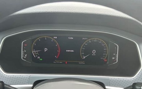 Volkswagen Lavida, 2023 год, 1 900 000 рублей, 12 фотография