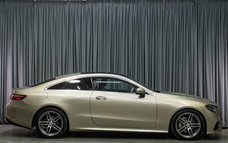 Mercedes-Benz E-Класс, 2017 год, 4 549 000 рублей, 4 фотография