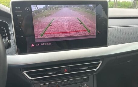 Volkswagen Lavida, 2023 год, 1 900 000 рублей, 18 фотография