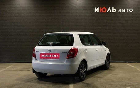 Skoda Fabia II, 2013 год, 550 000 рублей, 5 фотография