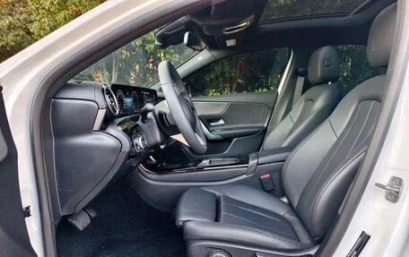 Mercedes-Benz A-Класс, 2023 год, 1 600 000 рублей, 11 фотография